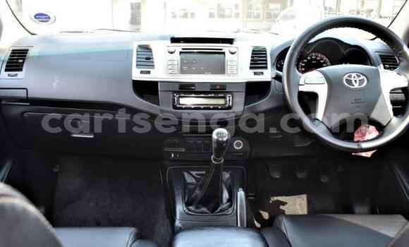 Acheter Occasion Voiture Toyota Hilux Blanc à Bulembu, Hhohho Acheter Occasion Voiture Toyota Hilux Blanc à Bulembu, Hhohho