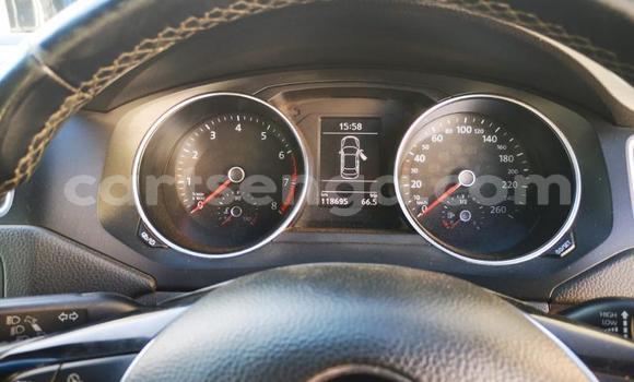 Acheter Occasion Voiture Volkswagen Jetta Blanc à Hlatikulu, Shiselweni District Acheter Occasion Voiture Volkswagen Jetta Blanc à Hlatikulu, Shiselweni District