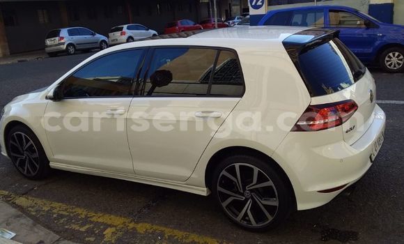 Acheter Occasion Voiture Volkswagen Golf Blanc à Ezulwini, Hhohho Acheter Occasion Voiture Volkswagen Golf Blanc à Ezulwini, Hhohho