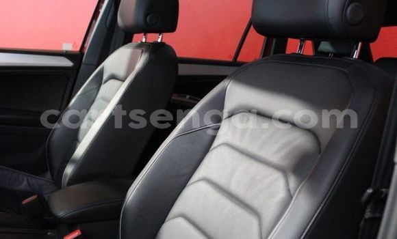 Acheter Occasion Voiture Volkswagen Tiguan Rouge à Ezulwini, Hhohho Acheter Occasion Voiture Volkswagen Tiguan Rouge à Ezulwini, Hhohho