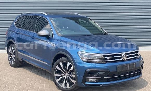 Nunua Ilio tumika Volkswagen Tiguan Blue Gari ndani ya Hlatikulu nchini Wilaya ya Shiselweni