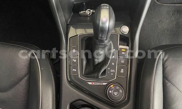 Buy Used Volkswagen Tiguan Blue Car in Hlatikulu in Shiselweni District Buy Used Volkswagen Tiguan Blue Car in Hlatikulu in Shiselweni District