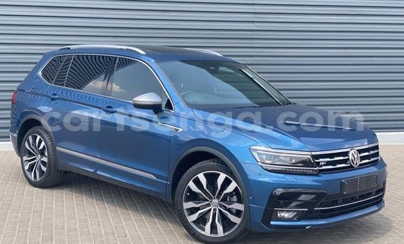 Buy Used Volkswagen Tiguan Blue Car in Hlatikulu in Shiselweni District Buy Used Volkswagen Tiguan Blue Car in Hlatikulu in Shiselweni District