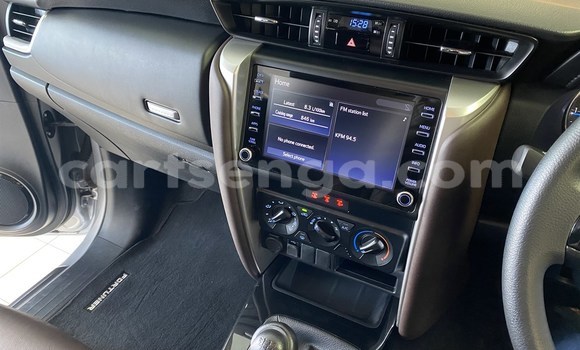 Acheter Occasion Voiture Toyota Fortuner Gris à Mbabane, Manzini Acheter Occasion Voiture Toyota Fortuner Gris à Mbabane, Manzini