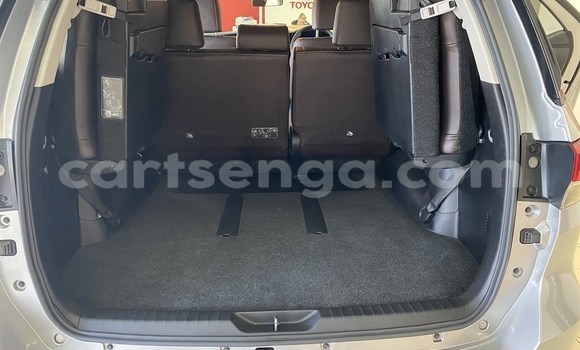 Acheter Occasion Voiture Toyota Fortuner Gris à Mbabane, Manzini Acheter Occasion Voiture Toyota Fortuner Gris à Mbabane, Manzini