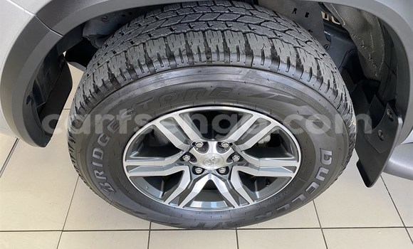 Acheter Occasion Voiture Toyota Fortuner Gris à Mbabane, Manzini Acheter Occasion Voiture Toyota Fortuner Gris à Mbabane, Manzini