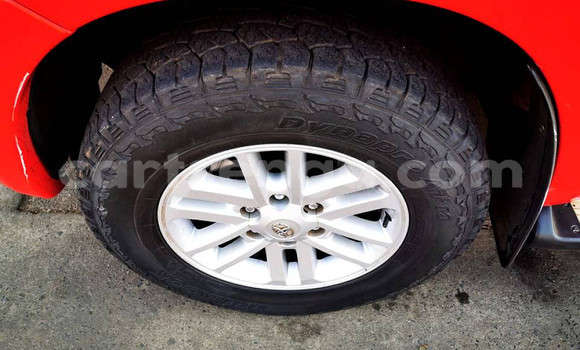 Nunua Ilio tumika Toyota Hilux Red Gari ndani ya Mbabane nchini Manzini Nunua Ilio tumika Toyota Hilux Red Gari ndani ya Mbabane nchini Manzini