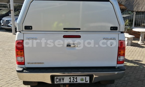 Acheter Occasion Voiture Toyota Hilux Blanc à Mbabane, Manzini Acheter Occasion Voiture Toyota Hilux Blanc à Mbabane, Manzini