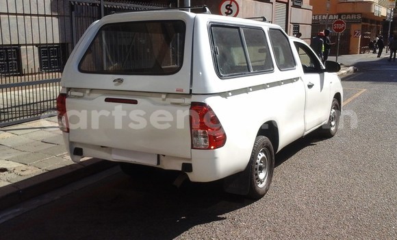 Acheter Occasion Voiture Toyota Hilux Blanc à Mbabane, Manzini Acheter Occasion Voiture Toyota Hilux Blanc à Mbabane, Manzini
