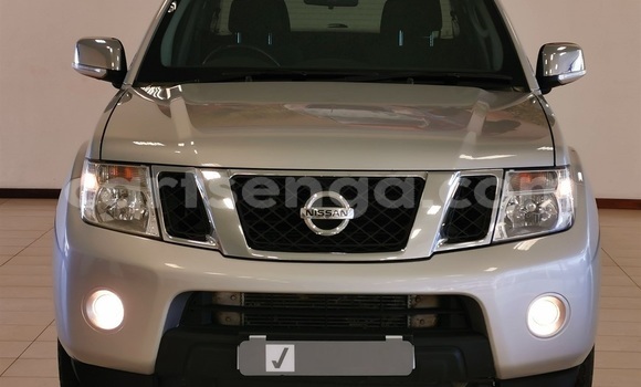 Nunua Ilio tumika Nissan Navara Silver Gari ndani ya Mbabane nchini Manzini Nunua Ilio tumika Nissan Navara Silver Gari ndani ya Mbabane nchini Manzini
