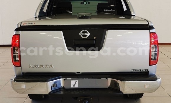 Nunua Ilio tumika Nissan Navara Silver Gari ndani ya Mbabane nchini Manzini Nunua Ilio tumika Nissan Navara Silver Gari ndani ya Mbabane nchini Manzini