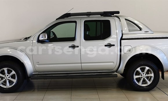 Nunua Ilio tumika Nissan Navara Silver Gari ndani ya Mbabane nchini Manzini Nunua Ilio tumika Nissan Navara Silver Gari ndani ya Mbabane nchini Manzini