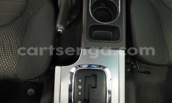 Nunua Ilio tumika Nissan Navara Silver Gari ndani ya Mbabane nchini Manzini Nunua Ilio tumika Nissan Navara Silver Gari ndani ya Mbabane nchini Manzini