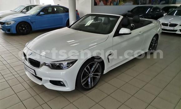 Nunua Ilio tumika BMW 3–Series White Gari ndani ya Manzini nchini Manzini