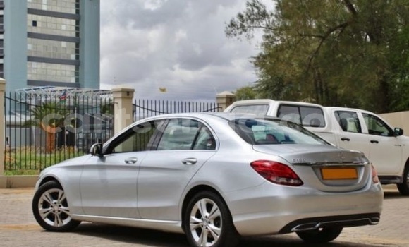 Nunua Ilio tumika Mercedes‒Benz C–Class Silver Gari ndani ya Mbabane nchini Manzini Nunua Ilio tumika Mercedes‒Benz C–Class Silver Gari ndani ya Mbabane nchini Manzini