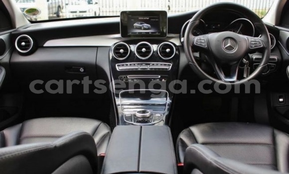 Nunua Ilio tumika Mercedes‒Benz C–Class Silver Gari ndani ya Mbabane nchini Manzini Nunua Ilio tumika Mercedes‒Benz C–Class Silver Gari ndani ya Mbabane nchini Manzini