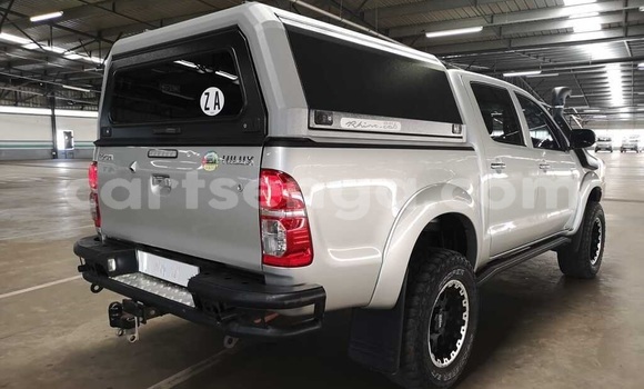Nunua Ilio tumika Toyota Hilux Silver Gari ndani ya Mbabane nchini Manzini Nunua Ilio tumika Toyota Hilux Silver Gari ndani ya Mbabane nchini Manzini