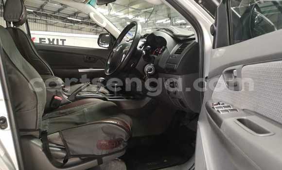 Nunua Ilio tumika Toyota Hilux Silver Gari ndani ya Mbabane nchini Manzini Nunua Ilio tumika Toyota Hilux Silver Gari ndani ya Mbabane nchini Manzini