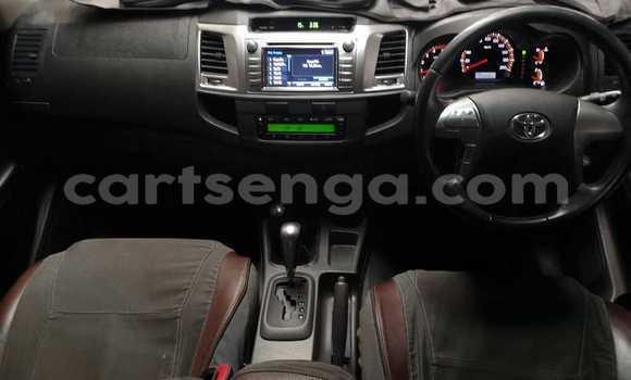 Nunua Ilio tumika Toyota Hilux Silver Gari ndani ya Mbabane nchini Manzini Nunua Ilio tumika Toyota Hilux Silver Gari ndani ya Mbabane nchini Manzini