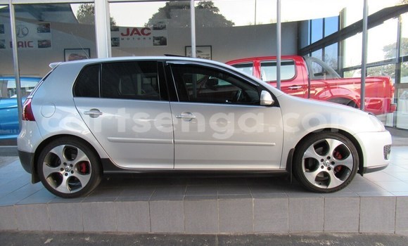 Nunua Ilio tumika Volkswagen Golf GTI Silver Gari ndani ya Mbabane nchini Manzini Nunua Ilio tumika Volkswagen Golf GTI Silver Gari ndani ya Mbabane nchini Manzini
