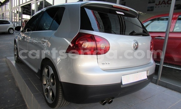 Nunua Ilio tumika Volkswagen Golf GTI Silver Gari ndani ya Mbabane nchini Manzini Nunua Ilio tumika Volkswagen Golf GTI Silver Gari ndani ya Mbabane nchini Manzini