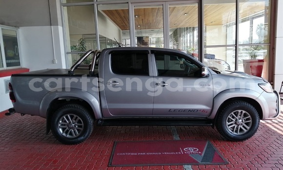 Acheter Occasion Voiture Toyota Hilux Gris à Mbabane, Manzini Acheter Occasion Voiture Toyota Hilux Gris à Mbabane, Manzini