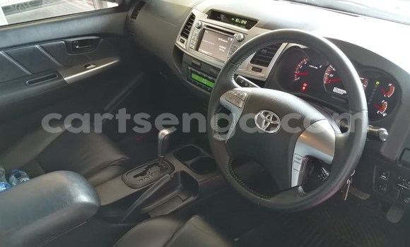 Acheter Occasion Voiture Toyota Hilux Gris à Mbabane, Manzini Acheter Occasion Voiture Toyota Hilux Gris à Mbabane, Manzini