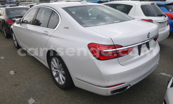 Buy Used BMW 7er White Car in Big Bend in Lubombo District Buy Used BMW 7er White Car in Big Bend in Lubombo District