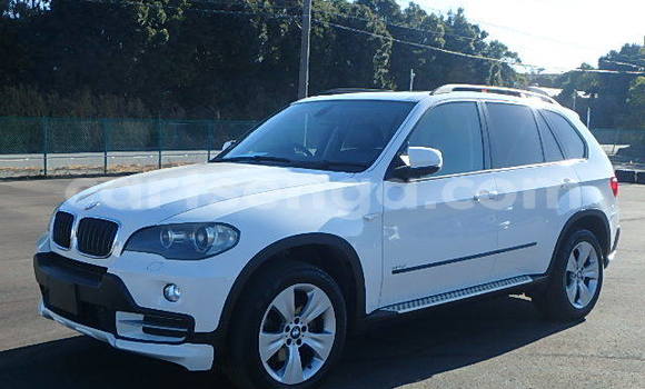 Buy Used BMW X5 M White Car in Big Bend in Lubombo Buy Used BMW X5 M White Car in Big Bend in Lubombo