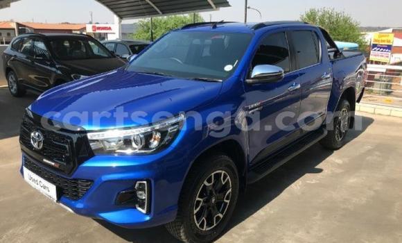 Buy Used Toyota Hilux Blue Car in Ezulwini in Hhohho Buy Used Toyota Hilux Blue Car in Ezulwini in Hhohho
