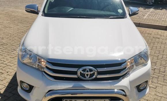 Acheter Occasion Voiture Toyota Hilux Blanc à Ezulwini, Hhohho Acheter Occasion Voiture Toyota Hilux Blanc à Ezulwini, Hhohho