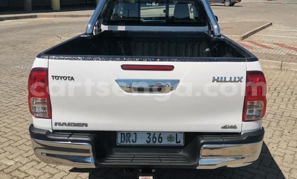 Acheter Occasion Voiture Toyota Hilux Blanc à Ezulwini, Hhohho Acheter Occasion Voiture Toyota Hilux Blanc à Ezulwini, Hhohho