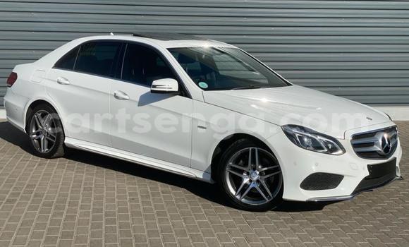 Buy Used Mercedes‒Benz E–Class White Car in Big Bend in Lubombo Buy Used Mercedes‒Benz E–Class White Car in Big Bend in Lubombo