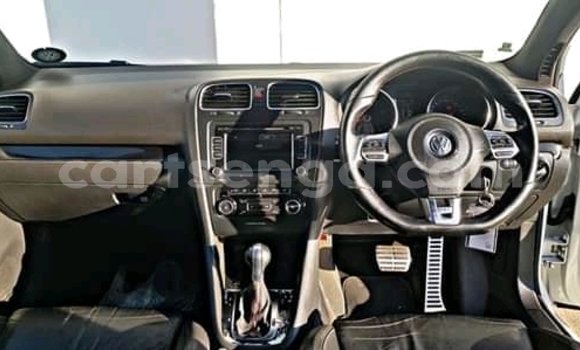 Nunua Ilio tumika Volkswagen Golf GTI White Gari ndani ya Manzini nchini Manzini Nunua Ilio tumika Volkswagen Golf GTI White Gari ndani ya Manzini nchini Manzini