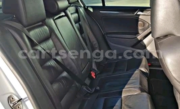 Nunua Ilio tumika Volkswagen Golf GTI White Gari ndani ya Manzini nchini Manzini Nunua Ilio tumika Volkswagen Golf GTI White Gari ndani ya Manzini nchini Manzini