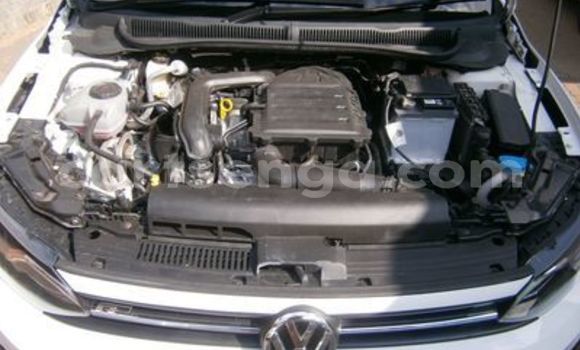 Acheter Occasion Voiture Volkswagen Polo Blanc à Mbabane, Manzini Acheter Occasion Voiture Volkswagen Polo Blanc à Mbabane, Manzini