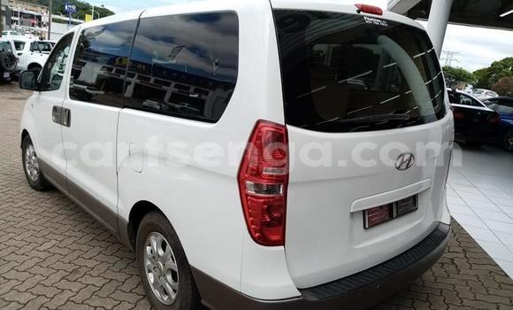 Buy Used Hyundai H1 White Car in Manzini in Manzini Buy Used Hyundai H1 White Car in Manzini in Manzini