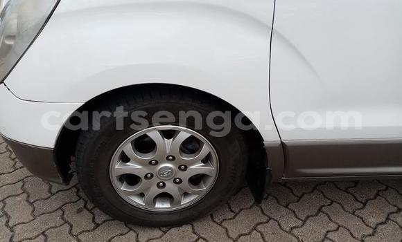 Buy Used Hyundai H1 White Car in Manzini in Manzini Buy Used Hyundai H1 White Car in Manzini in Manzini