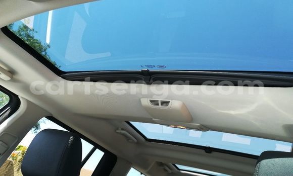 Acheter Occasion Voiture Land Rover Discovery Blanc à Bulembu, Hhohho Acheter Occasion Voiture Land Rover Discovery Blanc à Bulembu, Hhohho