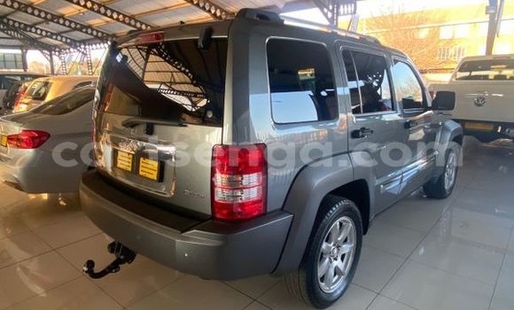 Nunua Ilio tumika Jeep Cherokee Silver Gari ndani ya Manzini nchini Manzini Nunua Ilio tumika Jeep Cherokee Silver Gari ndani ya Manzini nchini Manzini