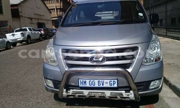 Buy Used Hyundai H1 Silver Car in Bulembu in Hhohho Buy Used Hyundai H1 Silver Car in Bulembu in Hhohho