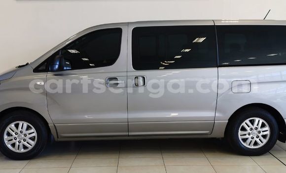 Buy Used Hyundai H1 Silver Car in Manzini in Manzini Buy Used Hyundai H1 Silver Car in Manzini in Manzini