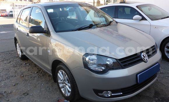 Buy Used Volkswagen Polo Silver Car in Hlatikulu in Shiselweni District
