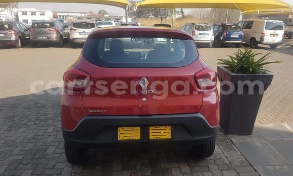 Nunua Ilio tumika Renault KWID Red Gari ndani ya Hluti nchini Wilaya ya Shiselweni Nunua Ilio tumika Renault KWID Red Gari ndani ya Hluti nchini Wilaya ya Shiselweni