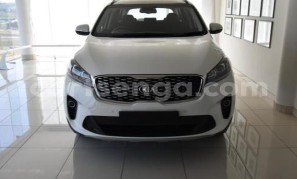 Nunua Ilio tumika Kia Sorento White Gari ndani ya Manzini nchini Manzini Nunua Ilio tumika Kia Sorento White Gari ndani ya Manzini nchini Manzini