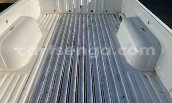 Buy Used Nissan NP 300 White Car in Mbabane in Manzini Buy Used Nissan NP 300 White Car in Mbabane in Manzini