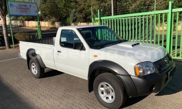 Buy Used Nissan NP 300 White Car in Mbabane in Manzini Buy Used Nissan NP 300 White Car in Mbabane in Manzini