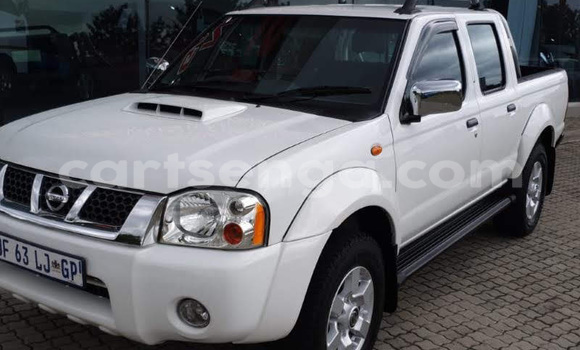 Nunua Ilio tumika Nissan NP 300 White Gari ndani ya Mbabane nchini Manzini
