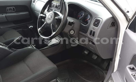 Buy Used Nissan NP 300 White Car in Mbabane in Manzini Buy Used Nissan NP 300 White Car in Mbabane in Manzini