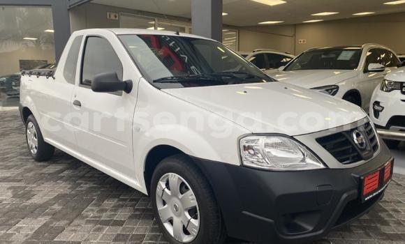 Nunua Ilio tumika Nissan NV200 White Gari ndani ya Big Bend nchini Lubombo Nunua Ilio tumika Nissan NV200 White Gari ndani ya Big Bend nchini Lubombo